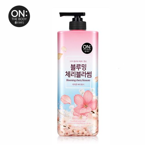 ON: THE BODY Blooming Cherry Blossom Perfume Wash 櫻花香水沐浴精 900ml